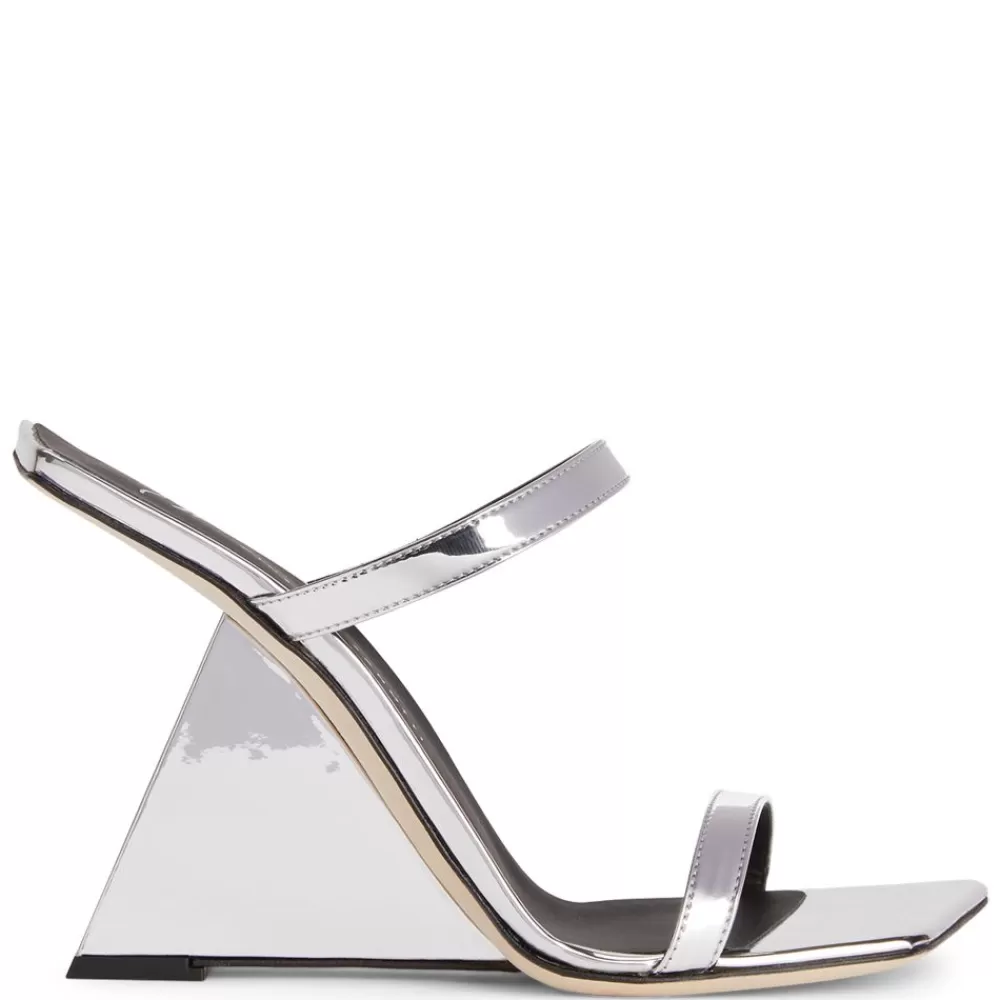 Mujer Giuseppe Zanotti Lilii Borea