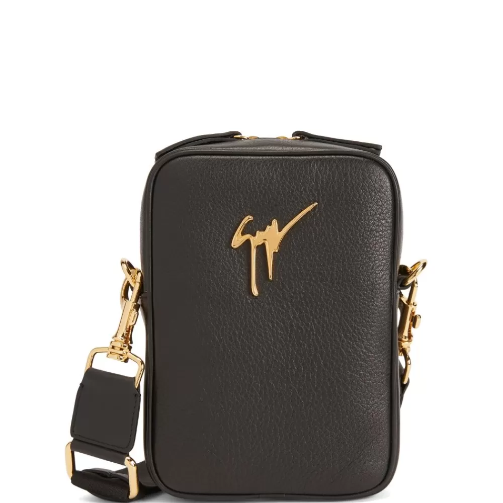 Hombre Giuseppe Zanotti Thoby